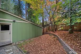 4841 E Forest Glen Dr SE, Olympia, WA 98513 - Photo 33
