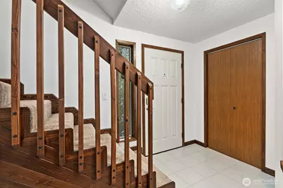 4841 E Forest Glen Drive SE, Olympia, WA 98513 - Photo 3