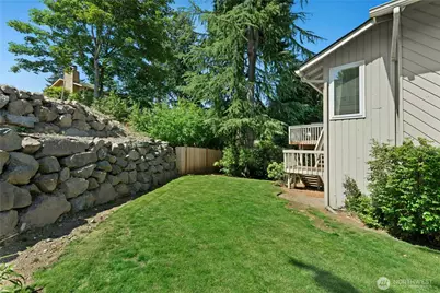 4679 144th Place SE, Bellevue, WA 98006 - Photo 31