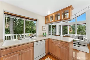 4679 144th Pl SE, Bellevue, WA 98006 - Photo 13