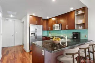 910 Lenora St, Seattle, WA 98121 - Photo 5