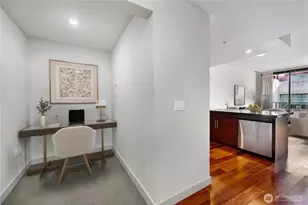 910 Lenora St, Seattle, WA 98121 - Photo 3