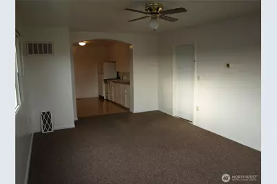 413 & 415 W Front Street, Lynden, WA 98264 - Photo 11