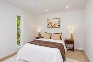 14223 NE 66th St, Redmond, WA 98052 - Photo 13