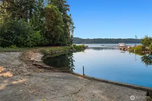 5029 Ripley Ln N, Renton, WA 98056 - Photo 7