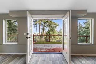 1103 Berry Way, Lummi Island, WA 98262 - Photo 25