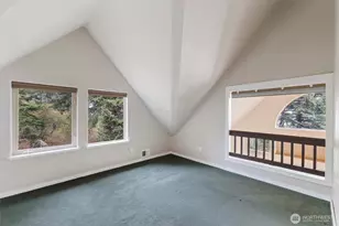 1103 Berry Way, Lummi Island, WA 98262 - Photo 27