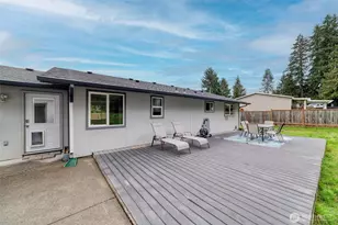 21502 106th St E, Buckley, WA 98321 - Photo 17