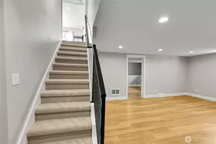 7901 16th Ave SW, Seattle, WA 98106 - Photo 23