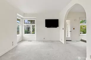 5240 S Dawson St, Seattle, WA 98118 - Photo 3