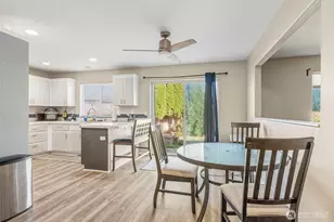256 Madrona Ave, Woodland, WA 98674 - Photo 5