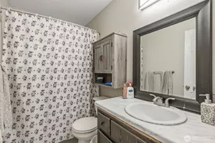 256 Madrona Ave, Woodland, WA 98674 - Photo 15