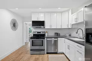 1512 6th Ave W, Seattle, WA 98119 - Photo 11