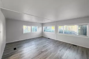 2101 S 324th St, Federal Way, WA 98003 - Photo 3