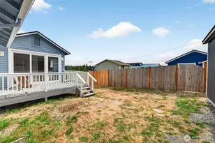 2907 SW Cloverdale St, Seattle, WA 98126 - Photo 15