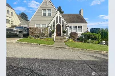 912 N Division Street, Aberdeen, WA 98520 - Photo 1