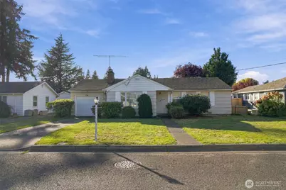 324 18th Street NW, Puyallup, WA 98371 - Photo 1