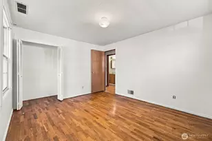 324 18th St NW, Puyallup, WA 98371 - Photo 17