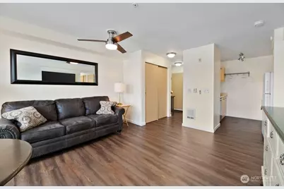 2818 Grand Avenue #B501, Everett, WA 98201 - Photo 7