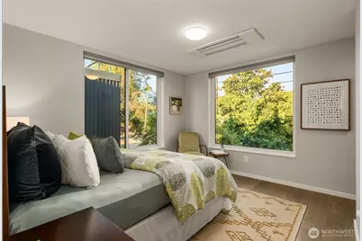 1105 Yakima Avenue S, Seattle, WA 98144 - Photo 17