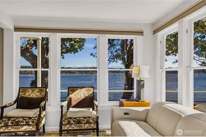 1231 Maplewood Beach Dr, Gig Harbor, WA 98332 - Photo 5
