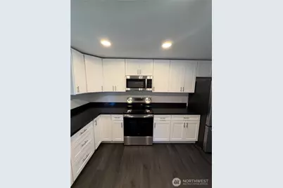 722 Oakcrest Street SE, Lacey, WA 98503 - Photo 9