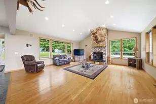 966 Lookout Rd, Castle Rock, WA 98611 - Photo 7