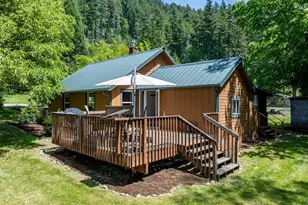 1364 Silverbrook Rd, Randle, WA 98377 - Photo 9