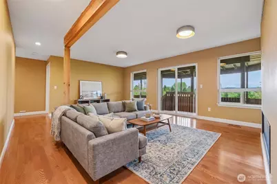 709 22nd Street SW, Puyallup, WA 98371 - Photo 21