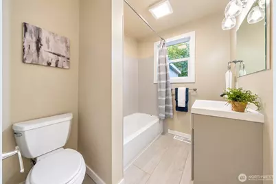 5522 NE 193rd Street, Lake Forest Park, WA 98155 - Photo 11