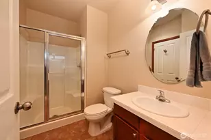 21615 11th Dr SE, Bothell, WA 98021 - Photo 9