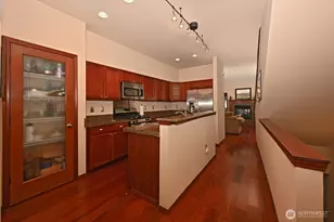 21615 11th Dr SE, Bothell, WA 98021 - Photo 15