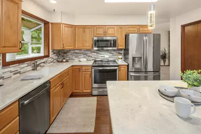 13233 SE 51st Place, Bellevue, WA 98006 - Photo 15