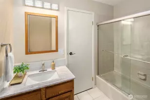 13233 SE 51st Pl, Bellevue, WA 98006 - Photo 25