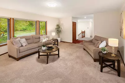 13233 SE 51st Place, Bellevue, WA 98006 - Photo 9
