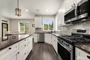 2377 N O St, Washougal, WA 98671 - Photo 11
