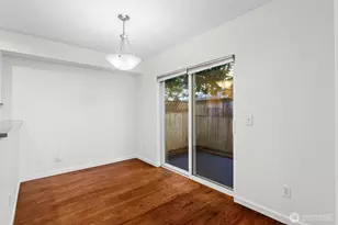 11611 NE 90th St, Kirkland, WA 98033 - Photo 9