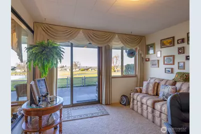 1301 S 3rd Avenue #14A, Sequim, WA 98382 - Photo 11
