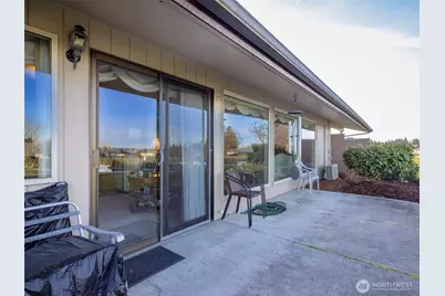 1301 S 3rd Avenue #14A, Sequim, WA 98382 - Photo 3