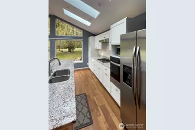 16674 Mountain View Road, Mount Vernon, WA 98274 - Photo 15