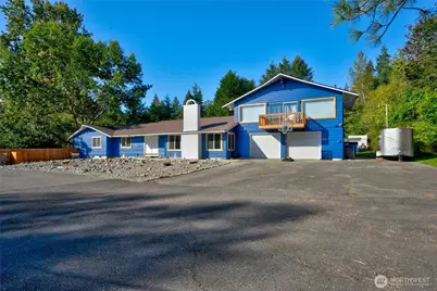 16674 Mountain View Road, Mount Vernon, WA 98274 - Photo 3