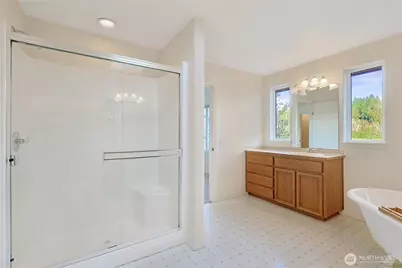 40711 Orville Road E, Eatonville, WA 98328 - Photo 23