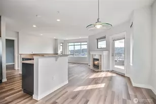 1000 Aurora Ave N, Seattle, WA 98109 - Photo 23