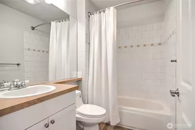1000 Aurora Avenue N #509, Seattle, WA 98109 - Photo 17
