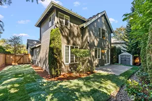 1409 271st Pl SE, Sammamish, WA 98075 - Photo 9