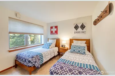 280 Pass Life Way #1, Snoqualmie Pass, WA 98068 - Photo 9