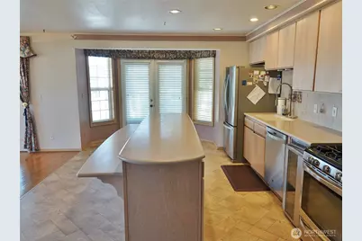 898 Mt St Helens Loop SE, Ocean Shores, WA 98569 - Photo 29