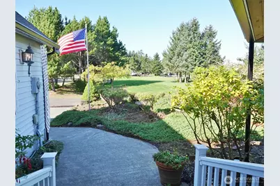 898 Mt St Helens Loop SE, Ocean Shores, WA 98569 - Photo 7