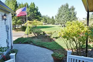 898 Mt St Helens Loop SE, Ocean Shores, WA 98569 - Photo 7