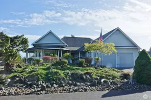 898 Mt St Helens Loop SE, Ocean Shores, WA 98569 - Photo 3